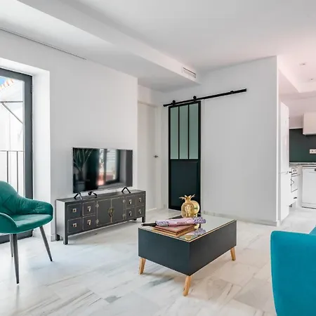 Dreams Of Old Town Apartment